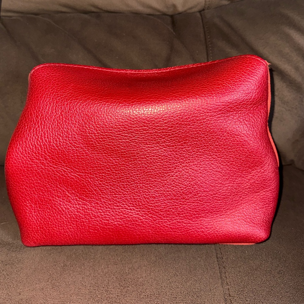 Portland Leather Reba Red Snappy Flappy Pouch - Picture 2 of 4